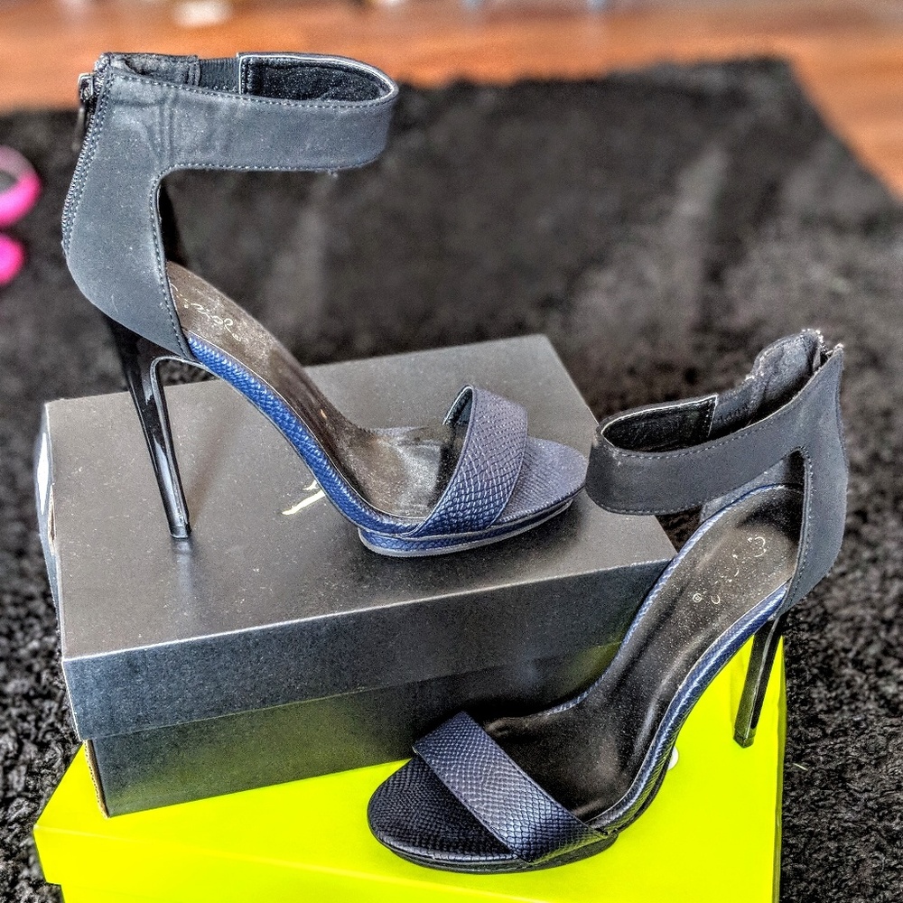 Black heels